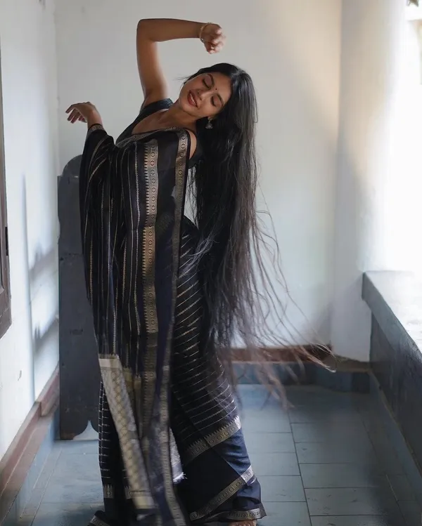 Black_KANJIVARAM_SILK__SAREE